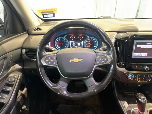 Used 2019 Chevrolet Traverse Premier w/ Redline Edition FWD image 15