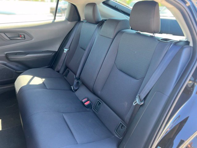 Certified 2025 Toyota Prius LE FWD image 15
