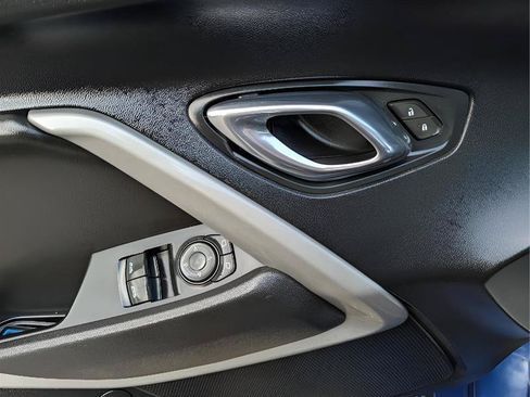 Used 2020 Chevrolet Camaro SS RWD image 24
