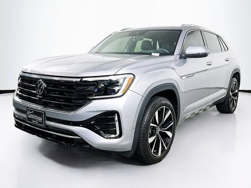 Used 2025 Volkswagen Atlas Cross Sport SEL Premium R-Line AWD/4WD image 1