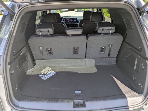 New 2026 Chevrolet Traverse LT w/ Enhanced Driving Package image 12