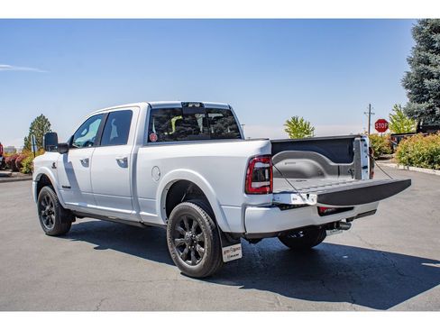Used 2023 RAM 2500 Limited AWD/4WD image 9