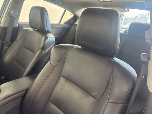 Used 2017 Acura ILX w/ Premium Package image 11