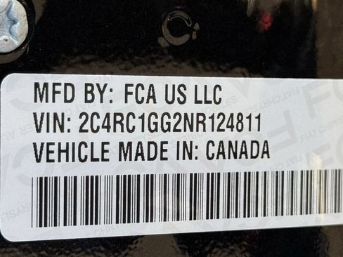 Used 2022 Chrysler Pacifica Limited FWD image 57