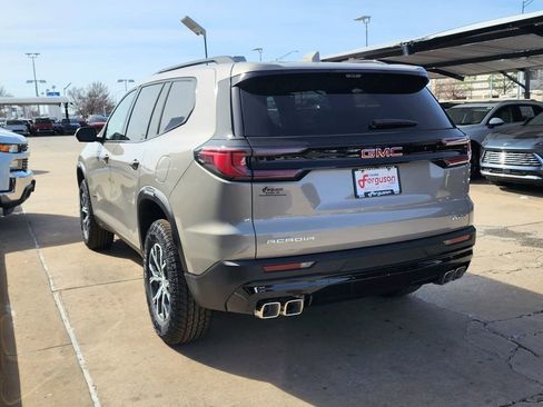 New 2026 GMC Acadia AT4 w/ Luxury Package image 6
