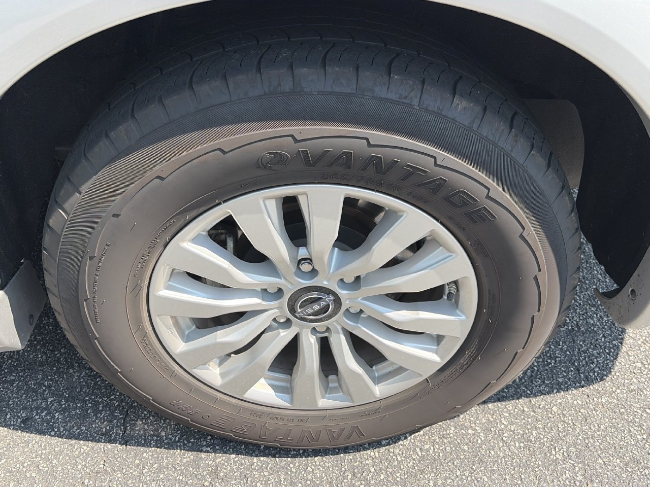 Used 2024 Nissan Armada SV AWD/4WD image 33