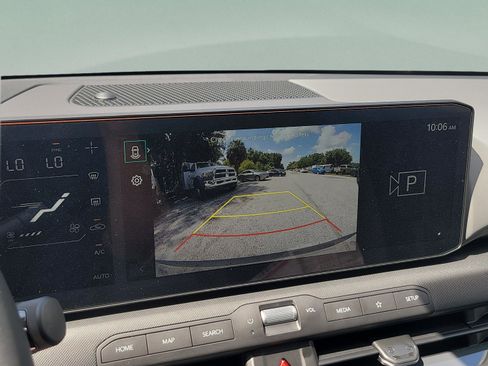 New 2025 Kia K4 EX image 27