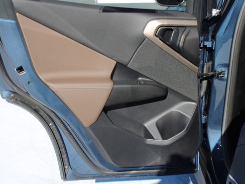 Used 2025 BMW X3 xDrive30i w/ Premium Package image 13