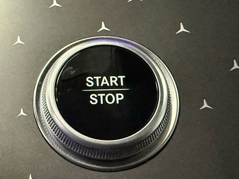 Certified 2023 Mercedes-Benz EQS 450+ 4MATIC Sedan image 31