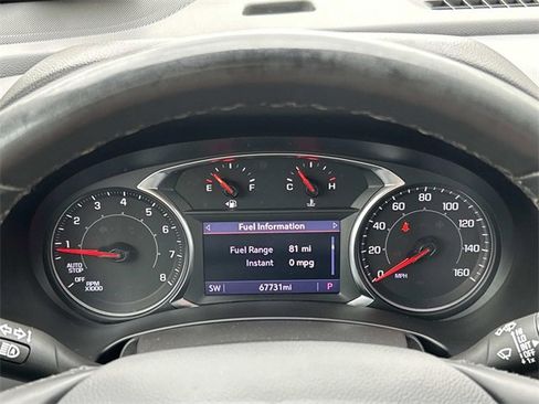 Used 2023 GMC Terrain SLT image 39