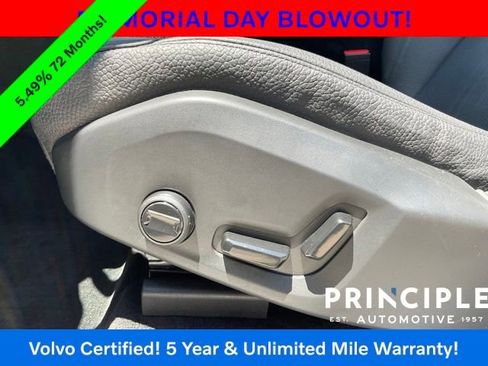 Certified 2023 Volvo XC60 B5 Plus FWD image 18