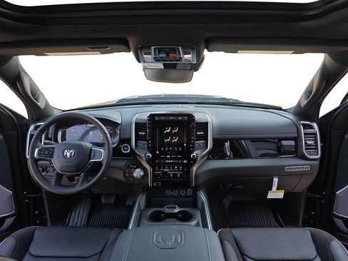 New 2026 RAM 1500 Laramie AWD/4WD image 9
