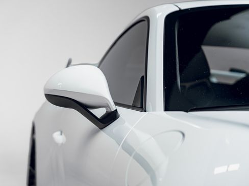 Used 2018 Porsche 911 GT3 RWD image 15
