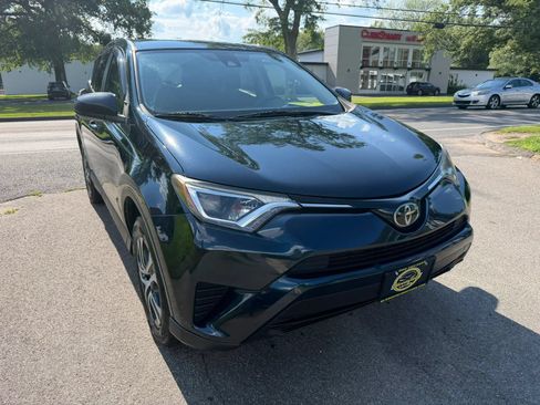 Used 2018 Toyota RAV4 LE w/ All Weather Liner Package AWD/4WD image 3
