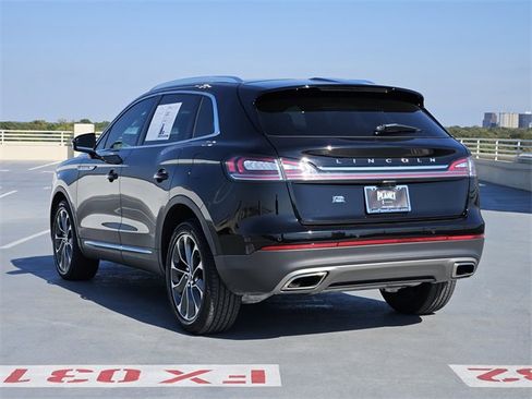 Certified 2023 Lincoln Nautilus Reserve image 5