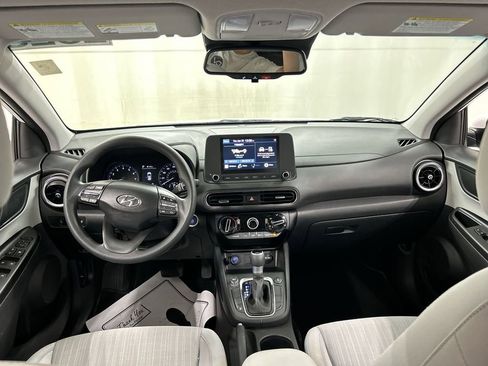 Used 2023 Hyundai Kona SEL AWD/4WD image 18