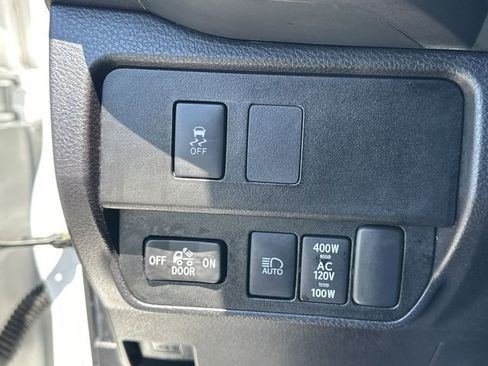 Certified 2022 Toyota Tacoma TRD Off-Road w/ Technology Package image 21