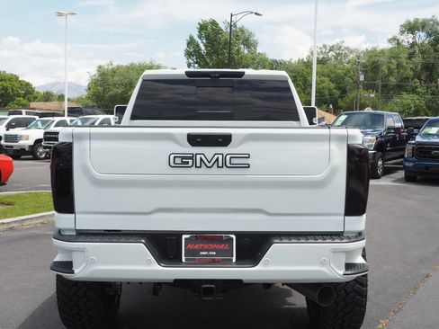Used 2026 GMC Sierra 3500 AT4 w/ AT4 Premium Plus Package AWD/4WD image 6
