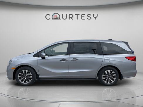 Used 2021 Honda Odyssey EX-L image 4