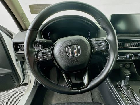 Used 2023 Honda Civic EX image 19