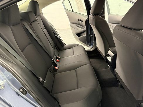 Used 2025 Toyota Corolla LE FWD image 12
