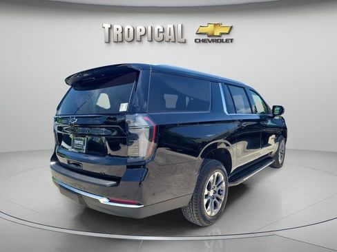 New 2026 Chevrolet Suburban LT w/ Comfort Package RWD image 5