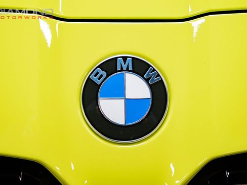 Used 2021 BMW M4 Coupe w/ M Carbon Exterior Package image 7