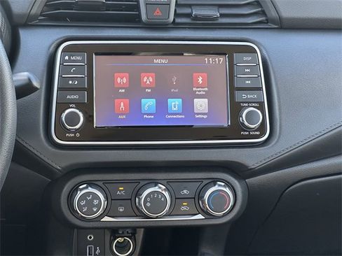 Used 2024 Nissan Versa S w/ S Plus Package image 15