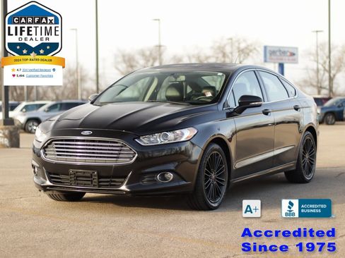 Used 2014 Ford Fusion SE w/ Equipment Group 202A image 3