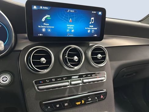 Certified 2022 Mercedes-Benz GLC 300 4MATIC image 21