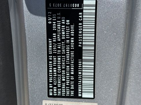 Used 2012 Volkswagen Golf 2-Door FWD image 23