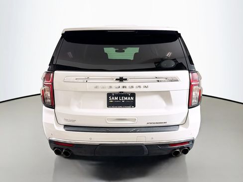 Used 2022 Chevrolet Suburban Premier AWD/4WD image 6