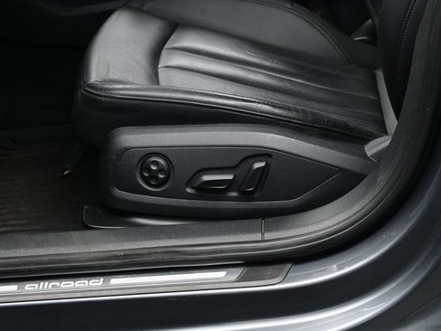 Used 2019 Audi A4 2.0T allroad Premium Plus image 10