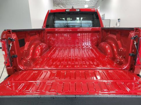 New 2026 RAM 1500 Big Horn AWD/4WD image 8