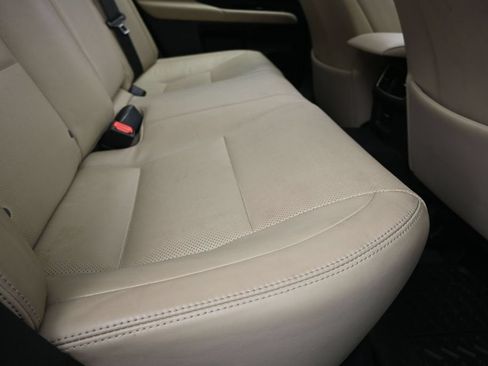 Used 2017 Lexus GS 350 w/ Preferred Accessory Package RWD image 22