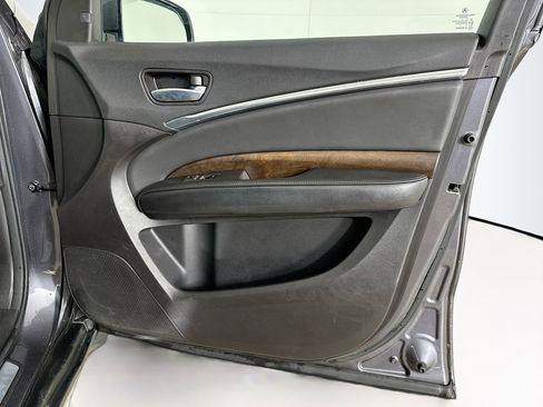 Used 2017 Acura MDX SH-AWD w/ Advance Package image 36