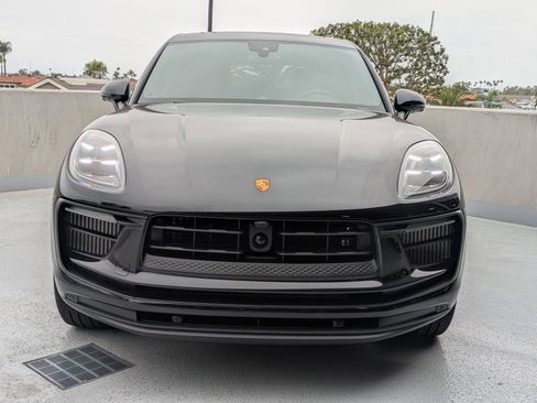 New 2025 Porsche Macan S AWD/4WD image 6