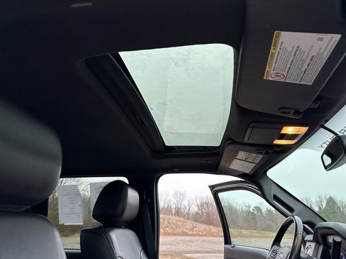 Used 2013 Ford F350 Lariat w/ Lariat Ultimate Pkg image 33