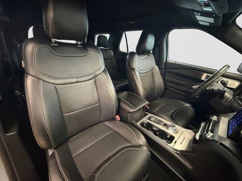 Used 2020 Ford Explorer ST w/ Premium Technology Package AWD/4WD image 23