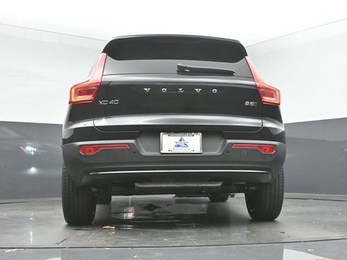 New 2026 Volvo XC40 B5 Ultra w/ Protection Package Premier image 42