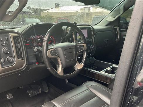 Used 2016 GMC Sierra 3500 Denali w/ Duramax Plus Package image 15