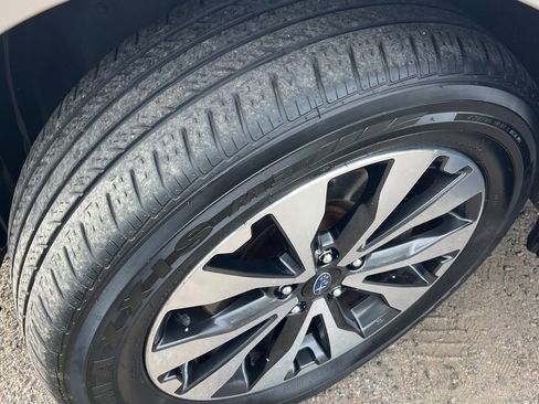 Used 2016 Subaru Outback 3.6R Limited image 27