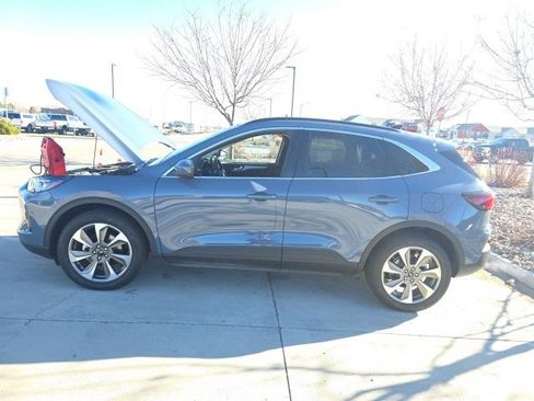 Used 2023 Ford Escape Platinum w/ Premium Technology Package image 2