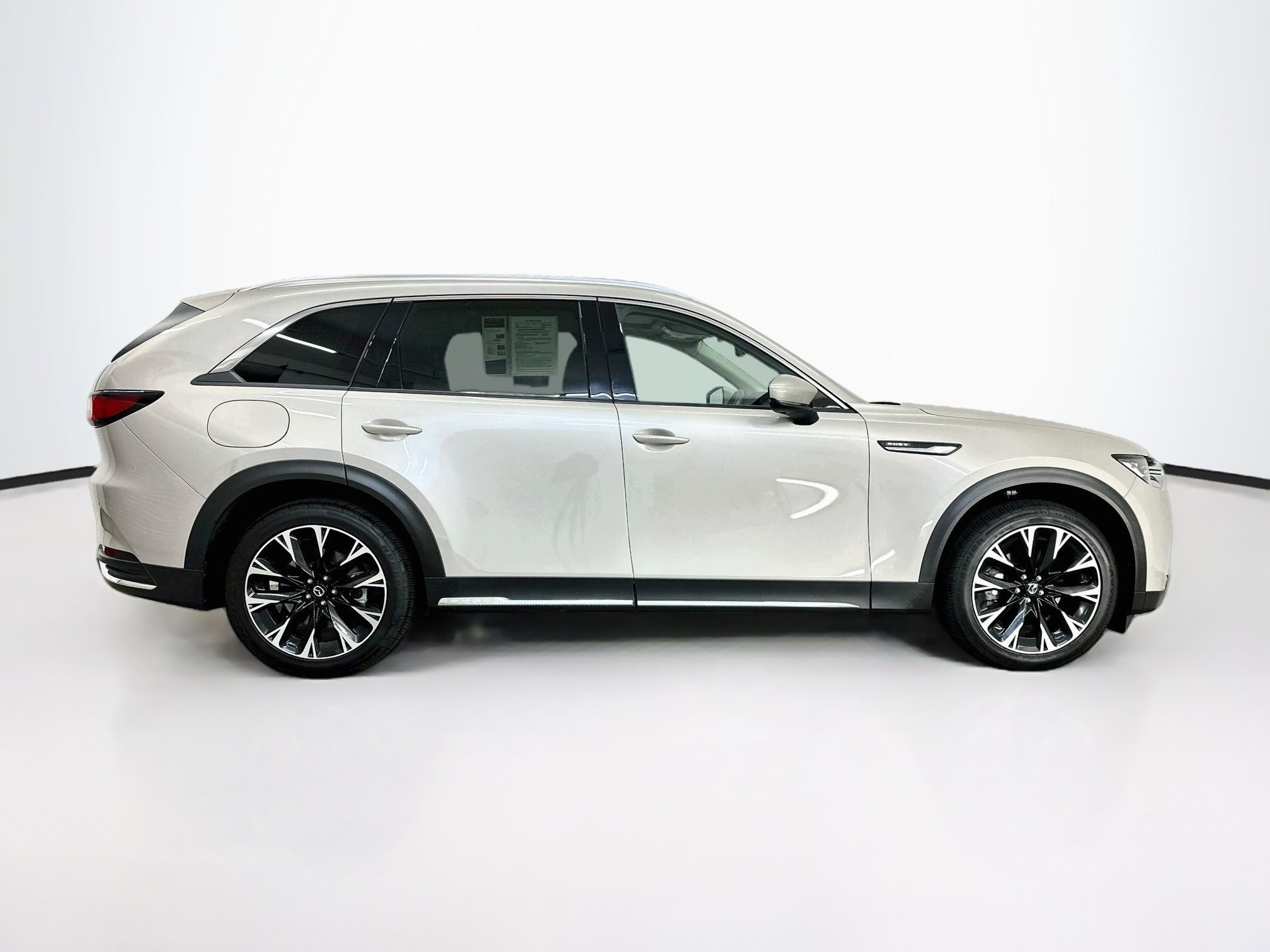 Used 2024 MAZDA CX-90 Plug-In Hybrid w/ Premium Pkg AWD/4WD image 10
