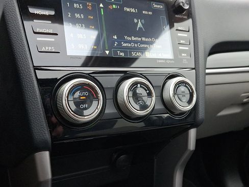 Used 2018 Subaru Forester 2.5i Limited w/ Popular Package #2 image 16