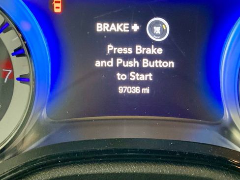 Used 2016 Chrysler 300 S RWD image 33