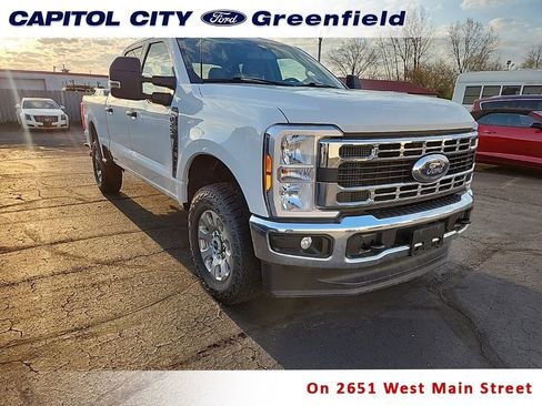 Used 2023 Ford F250 XLT AWD/4WD image 1