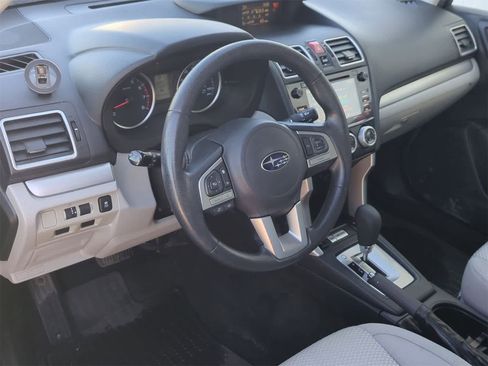 Used 2018 Subaru Forester 2.5i Premium w/ All-Weather Package image 2