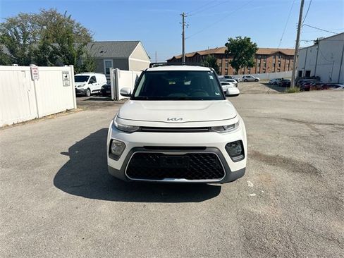 Used 2022 Kia Soul LX image 33