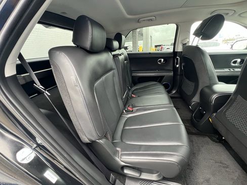 Used 2024 Hyundai Ioniq 5 Limited image 16